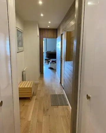 Bonascre Superbe Pied De Piste Daire *